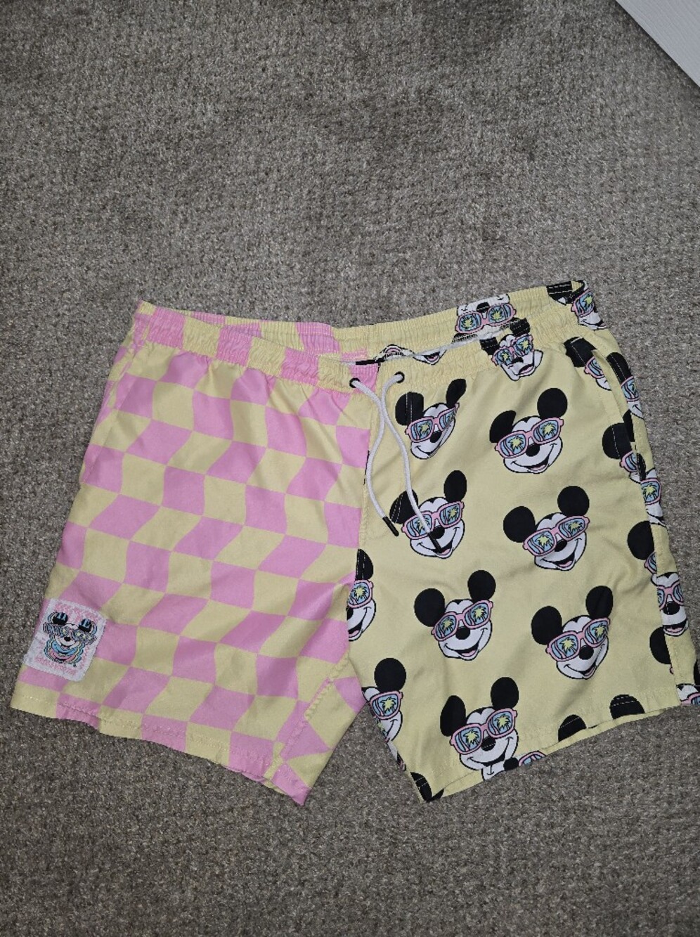 Neff × Disney Yellow & Pink Checkered Mickey Print Swim Shorts Size XL